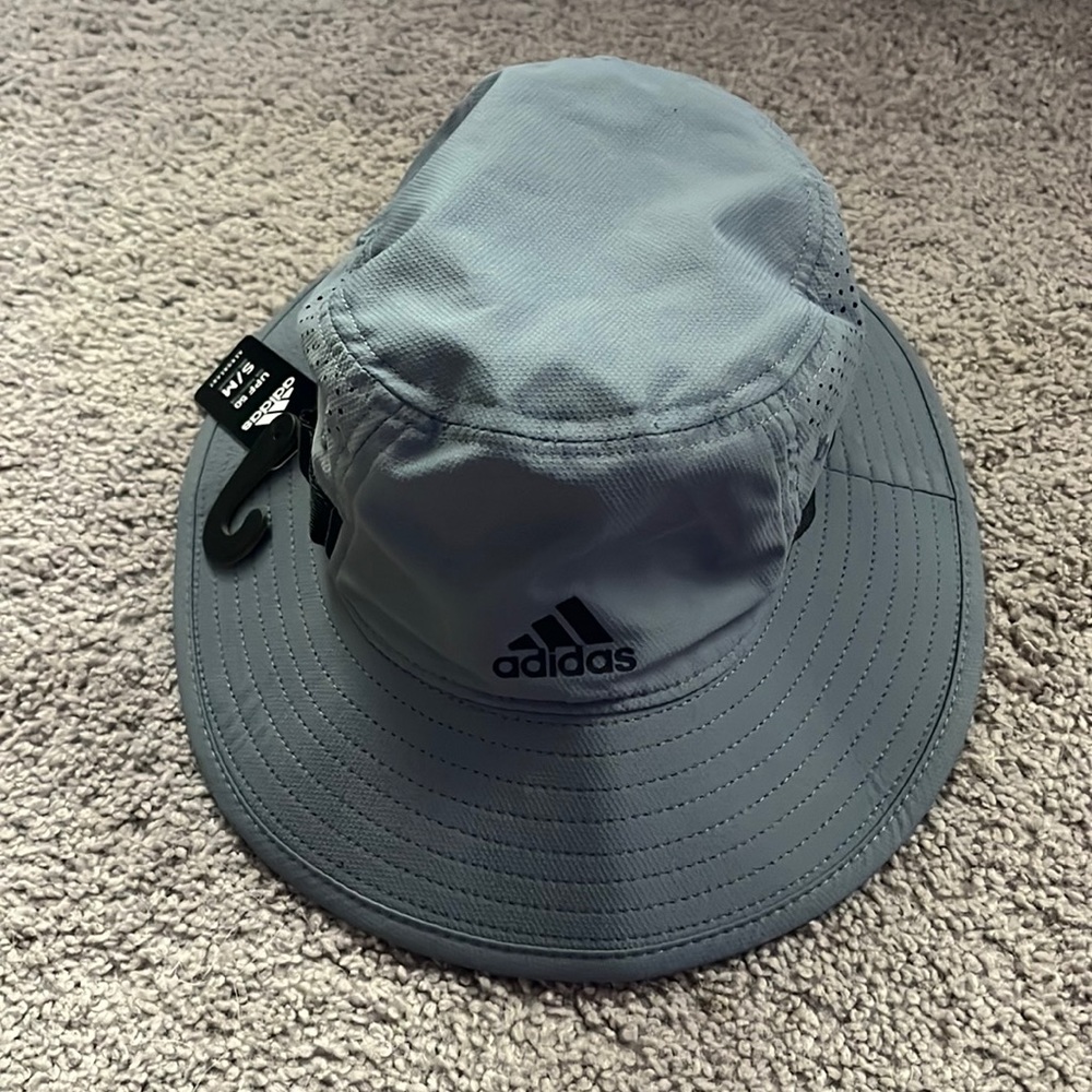 Adidas bucket hat